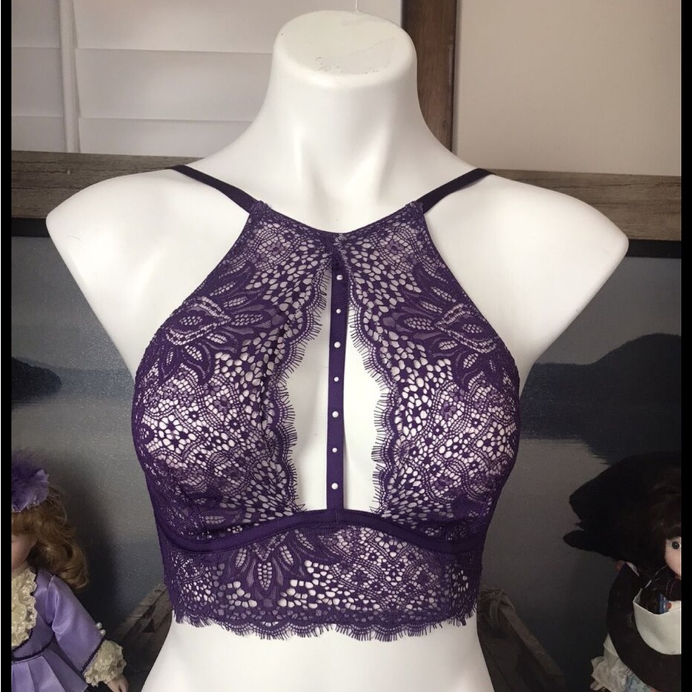 Victoria’s Secret very sexy unlined halter bra top